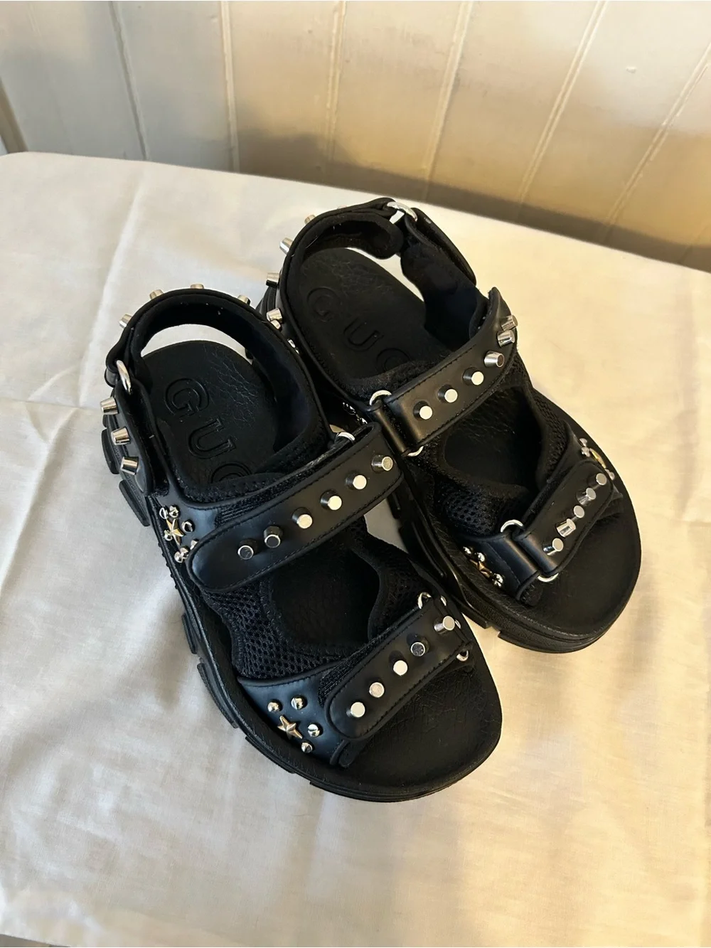 Authentic Gucci Aguru Studded Sandals/Men’s 7- Women’s 8.5
